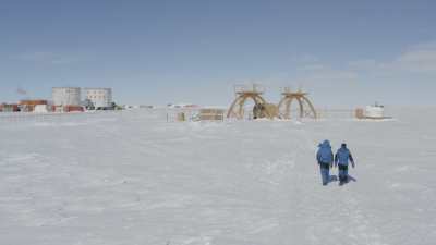 2 astronomers working in the field