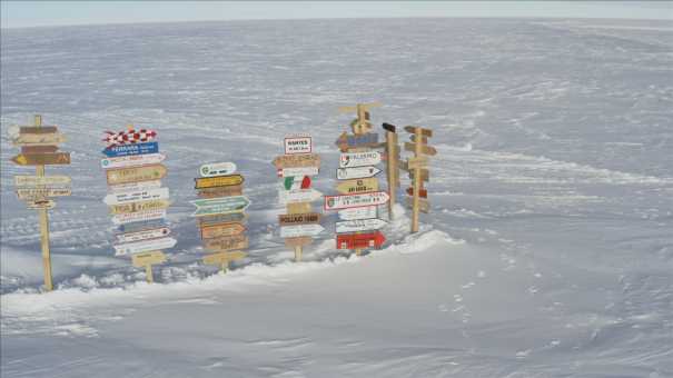 Wide shots of Concordia Station