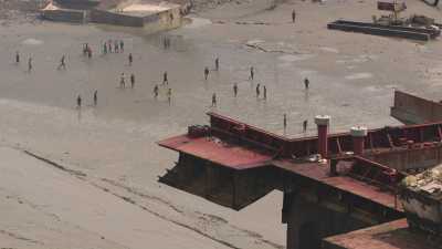 Ship breaking yard