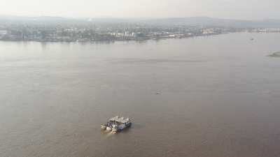 Ferry boats between Kinshasa and Brazzaville