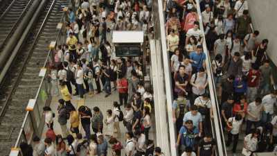 Rush hour in Beijing's metro