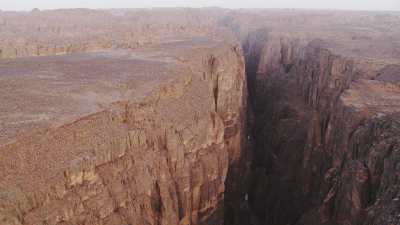 Huge canyons close to Djanet