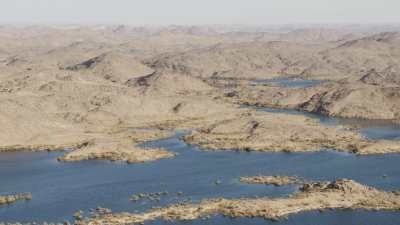 Lake Nasser, rock formations and desert