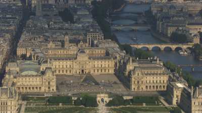 The louvre and Paris Islands