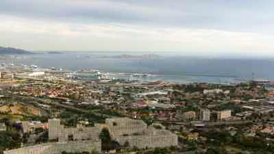 The city, ports and cargo ships