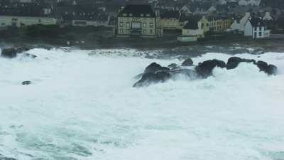 Heavy sea in front of the small Breton city of Saint-Guenole