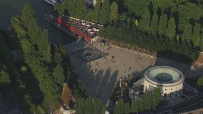 La Villette Pond, a leisure place in Paris