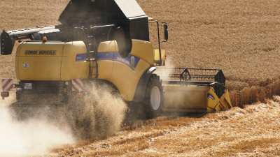 Moissons dans la Beauce