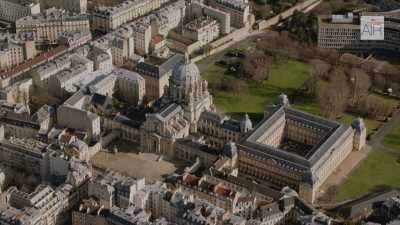 The military hospital of the Val-de-Grâce and its church