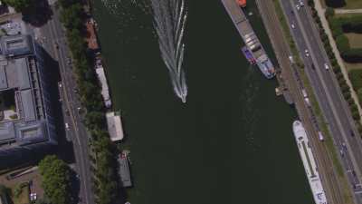 Topshots over the river Seine in Boulogne-Billancourt