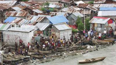 Cite Soleil district, iron roofs