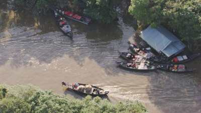 Navigating on the river