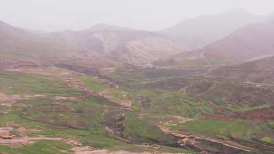 Mountain village of the Timnkar plateau and its mosque