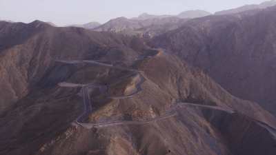 Plateau at the top of the mountain, roads, agriculture around Tadard Oufella