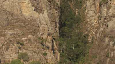 Cliffs and gorges, Isalo National Parc