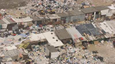 Recyclers working in Mexico city landfill