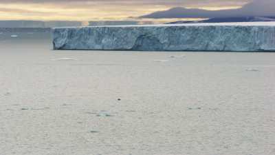 Austfonna glacier