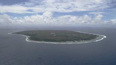 Approching the island of Nauru