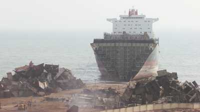 Gadani ship-breaking yard