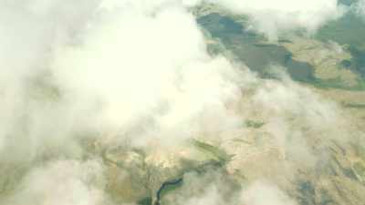 Wide shot of plains and Roraima mount