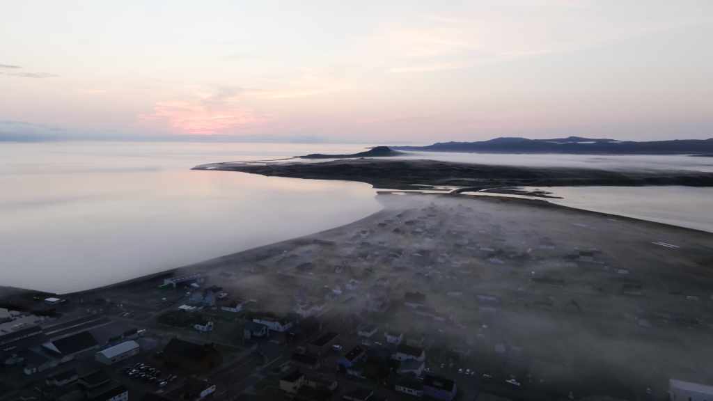 Miquelon dans la brume du petit matin