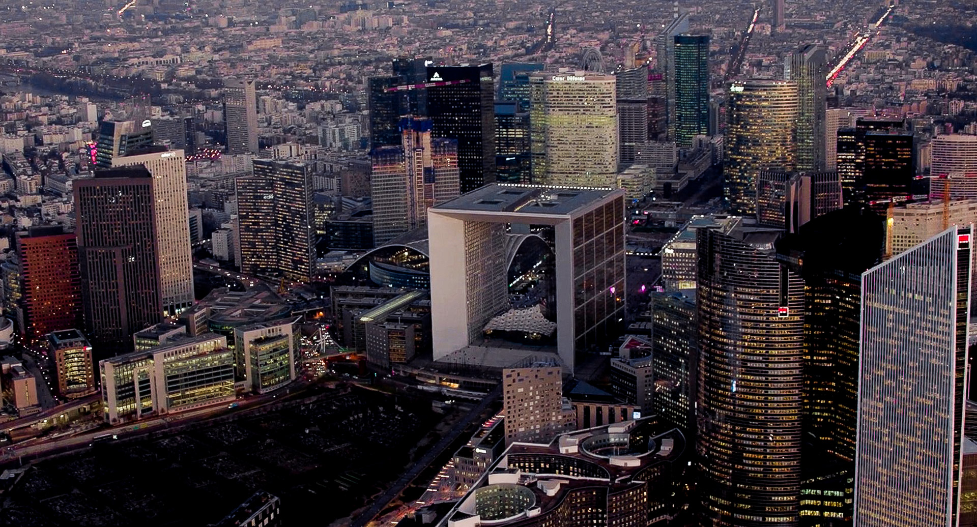 Paris la Defense image aérienne