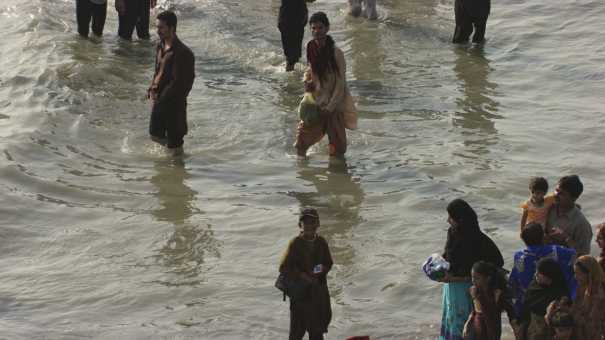 Crowd on Karachi Beach